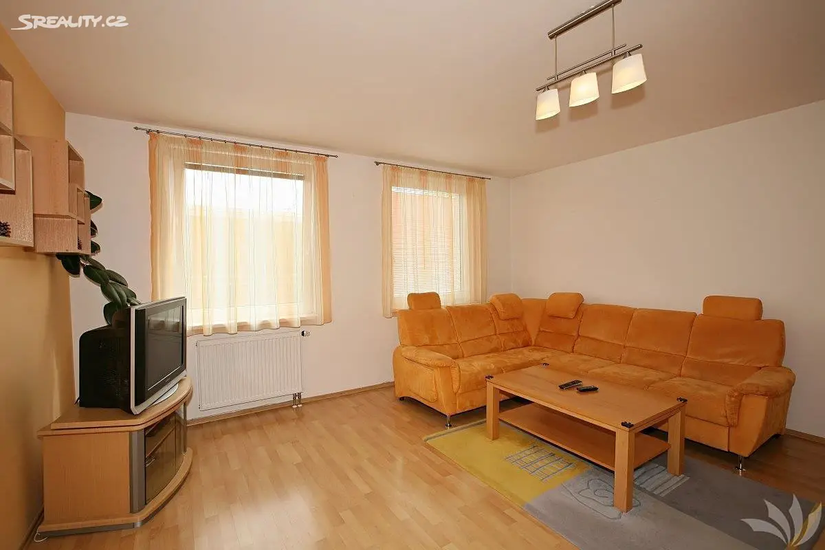 Pronájem bytu 3+kk 81 m², Kovanecká, Praha 9 - Libeň