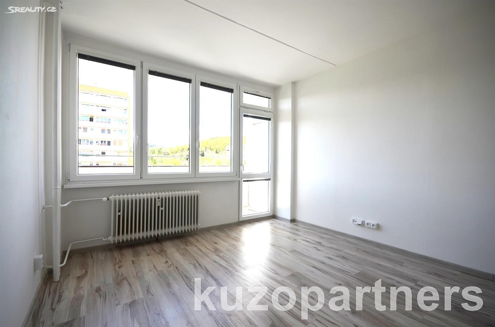 Prodej bytu 1+kk 20 m², Seifertova, Chomutov