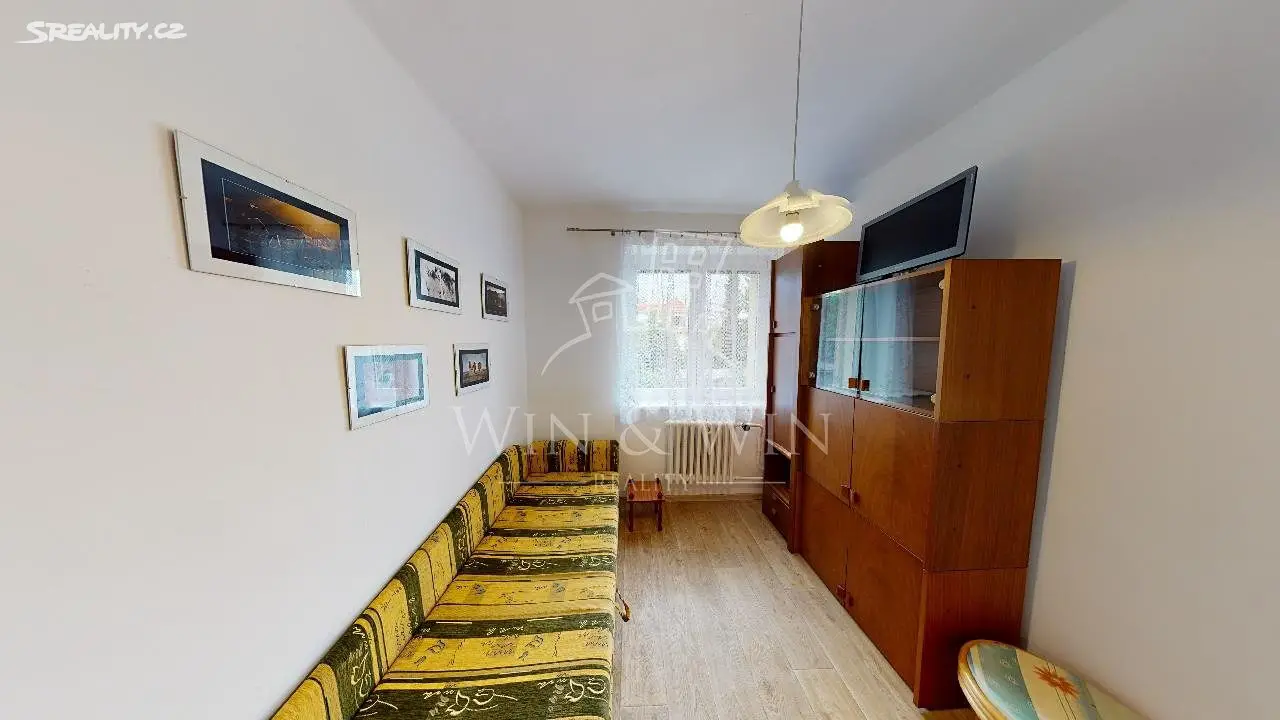 Prodej bytu 4+1 96 m², Pražská, Kouřim