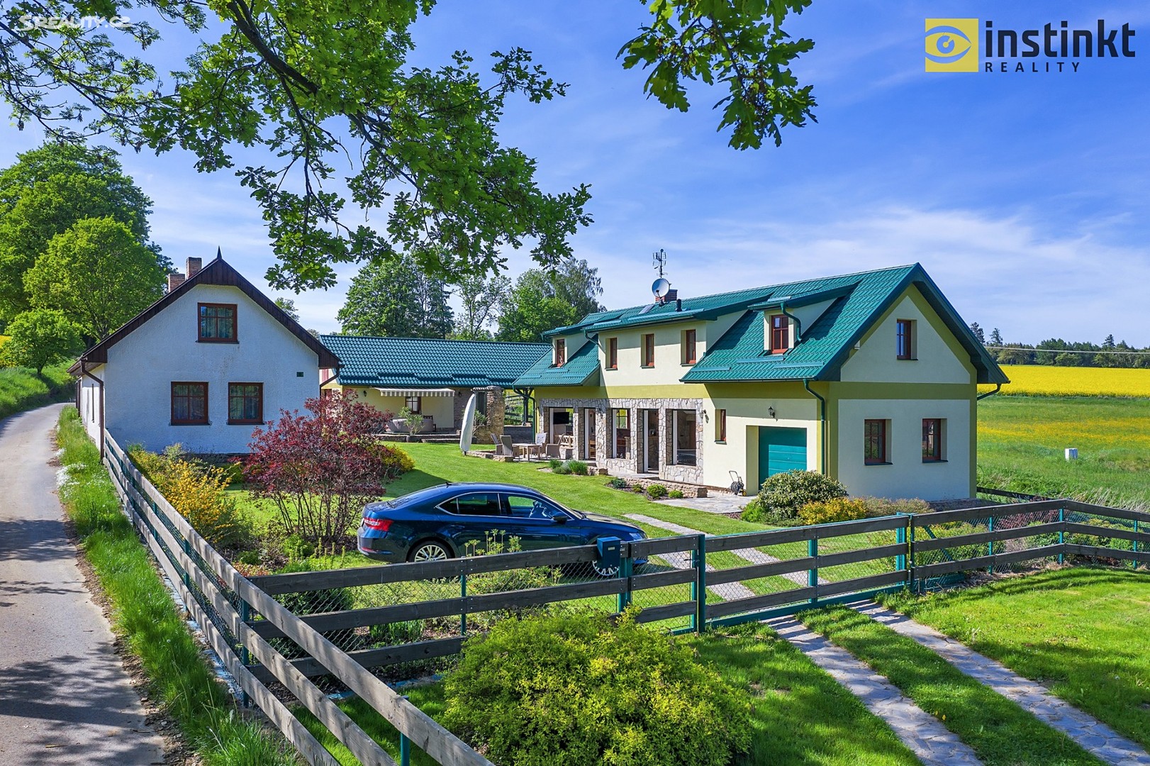 Prodej  rodinného domu 333 m², pozemek 4 077 m², Bácovice, okres Pelhřimov