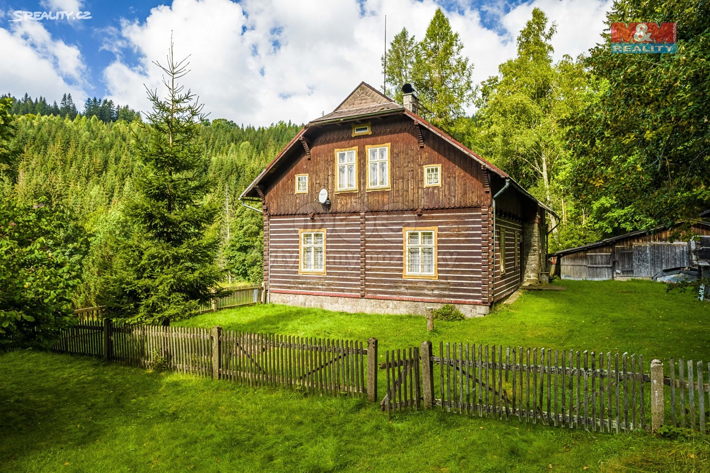 Prodej  rodinného domu 240 m², pozemek 1 061 m², Harrachov - Nový Svět, okres Jablonec nad Nisou