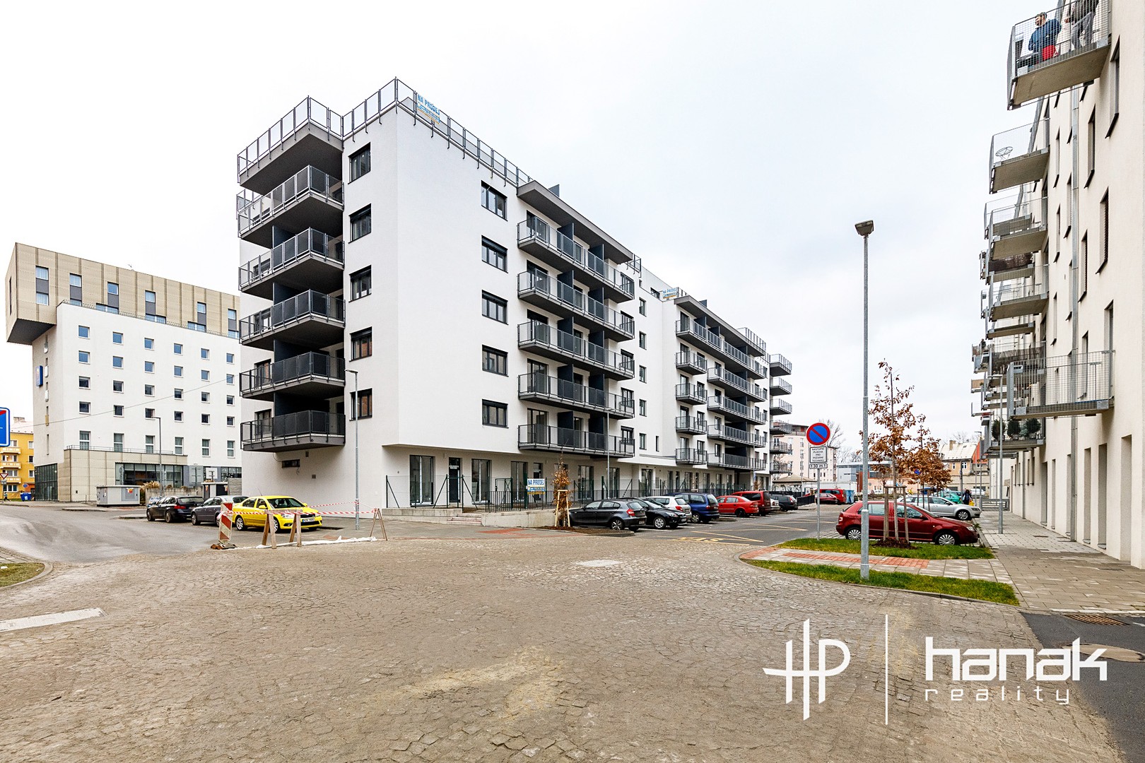 Pronájem bytu 1+kk 32 m², Eduarda Hamburgera, Olomouc
