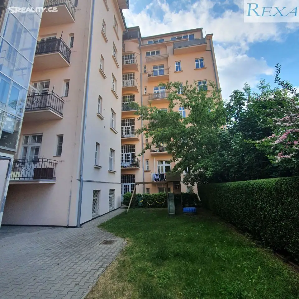 Pronájem bytu 2+1 67 m², Kounicova, Brno - Veveří