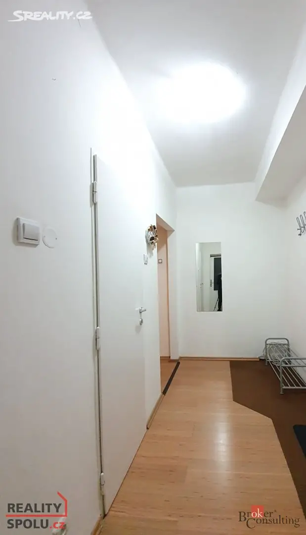 Pronájem bytu 2+1 50 m², Španielova, Ostrava - Poruba