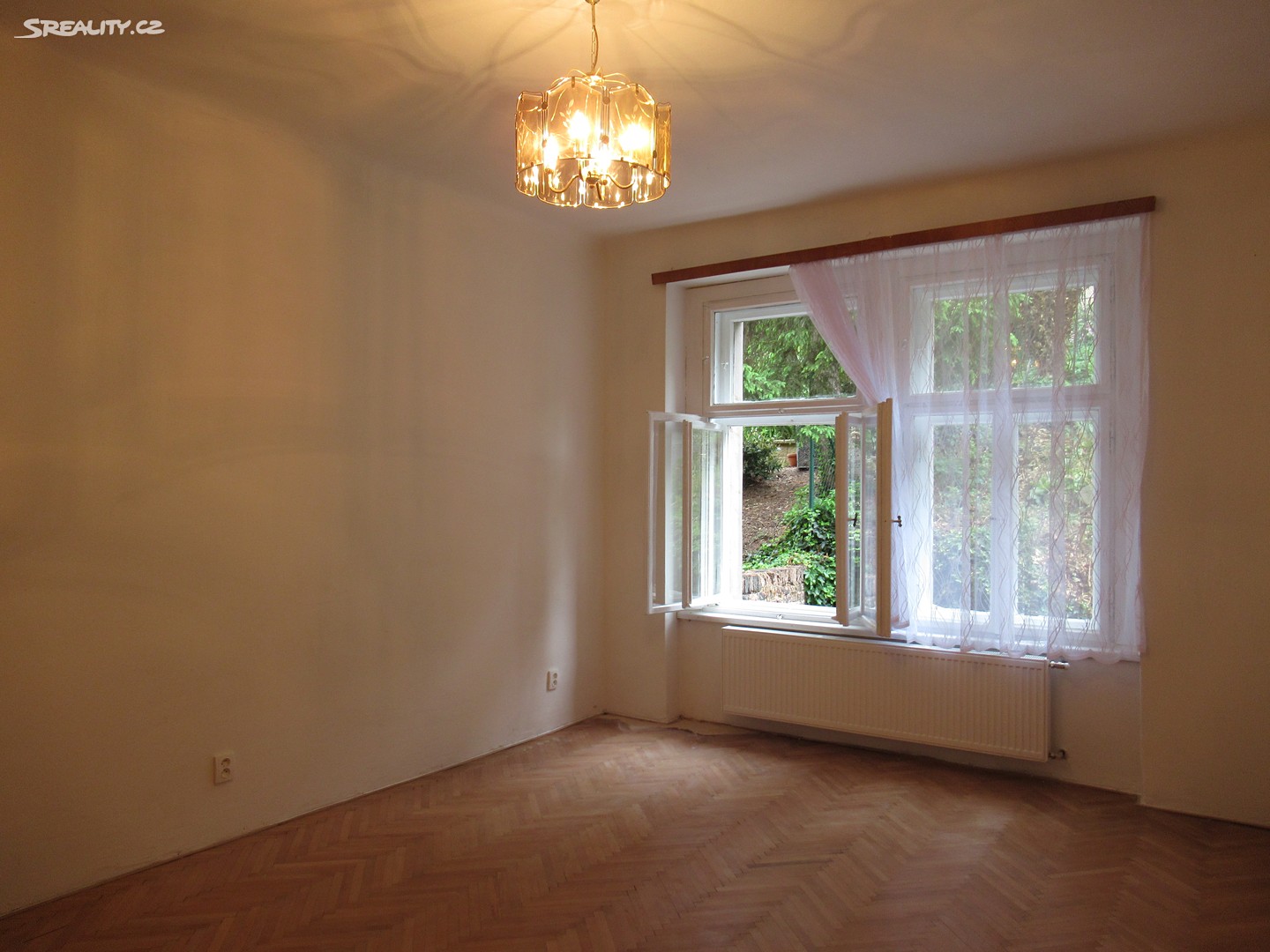 Pronájem bytu 3+1 75 m², Šlikova, Praha 6 - Břevnov