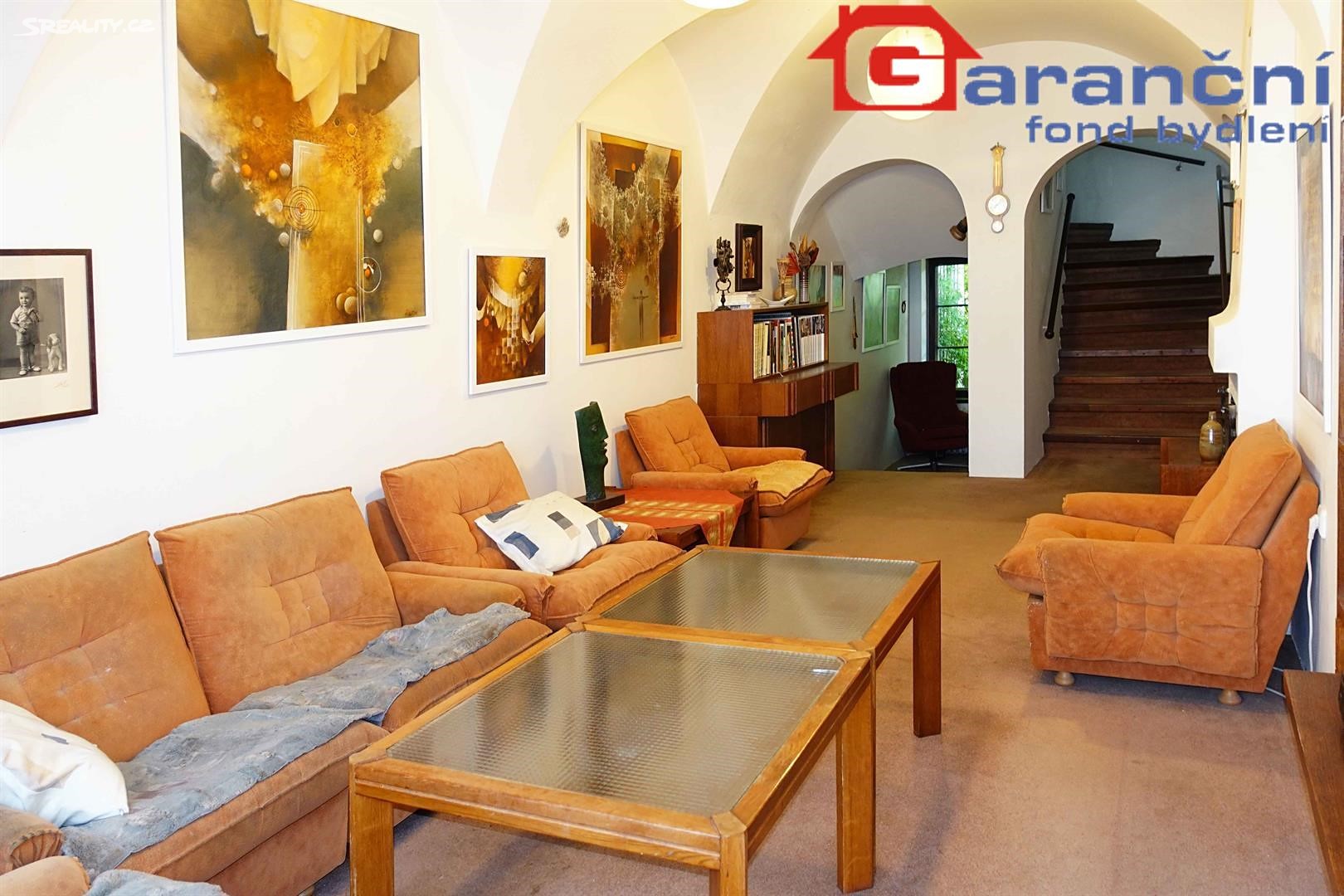 Prodej  rodinného domu 237 m², pozemek 293 m², Dlouhá, Hradec Králové