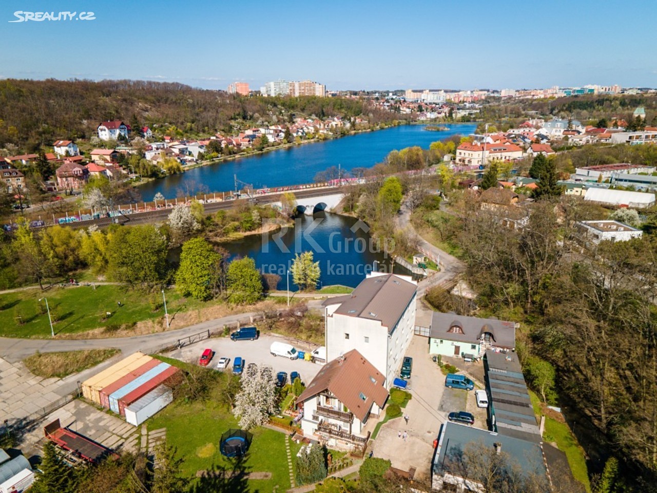 Prodej  komerčního pozemku 8 454 m², Lednická, Praha 9 - Kyje