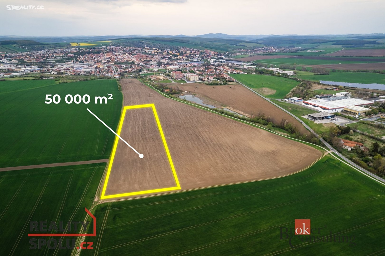 Prodej  komerčního pozemku 15 000 m², Uherský Brod, okres Uherské Hradiště