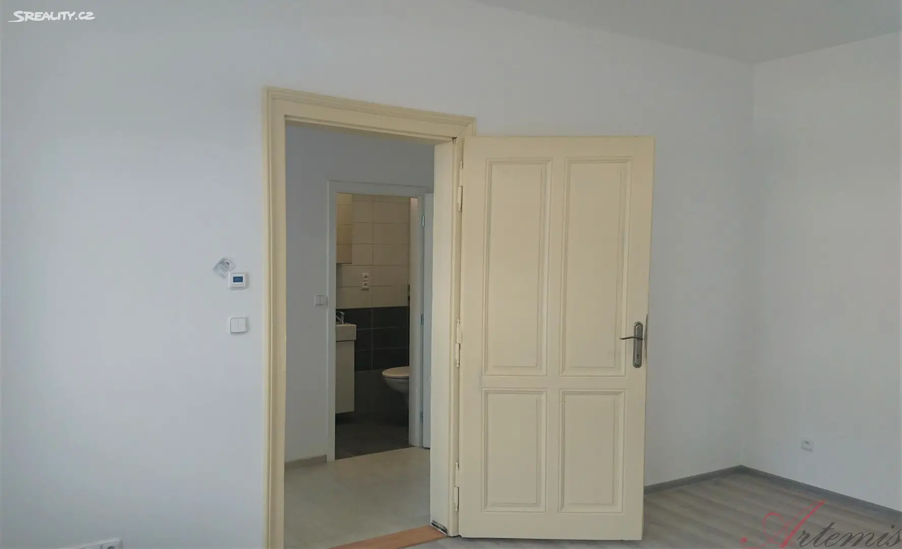 Pronájem bytu 1+1 32 m², Poděbradova, Ostrava - Moravská Ostrava