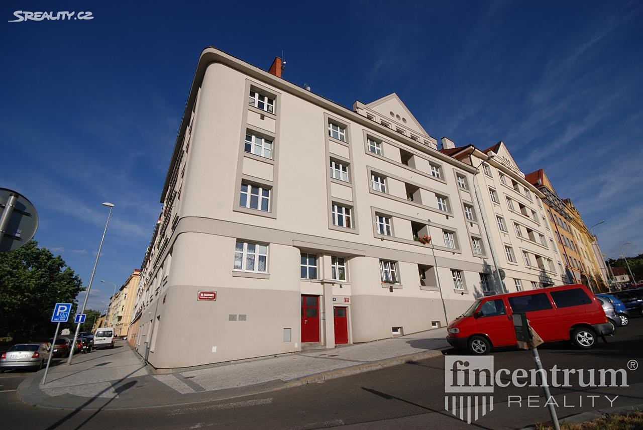 Pronájem bytu 2+1 56 m², Na Malovance, Praha 6 - Střešovice