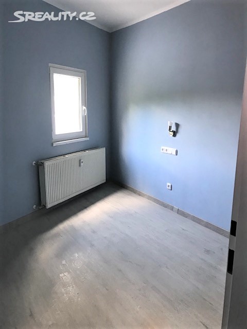 Prodej bytu 2+1 34 m², I. P. Pavlova, Karlovy Vary
