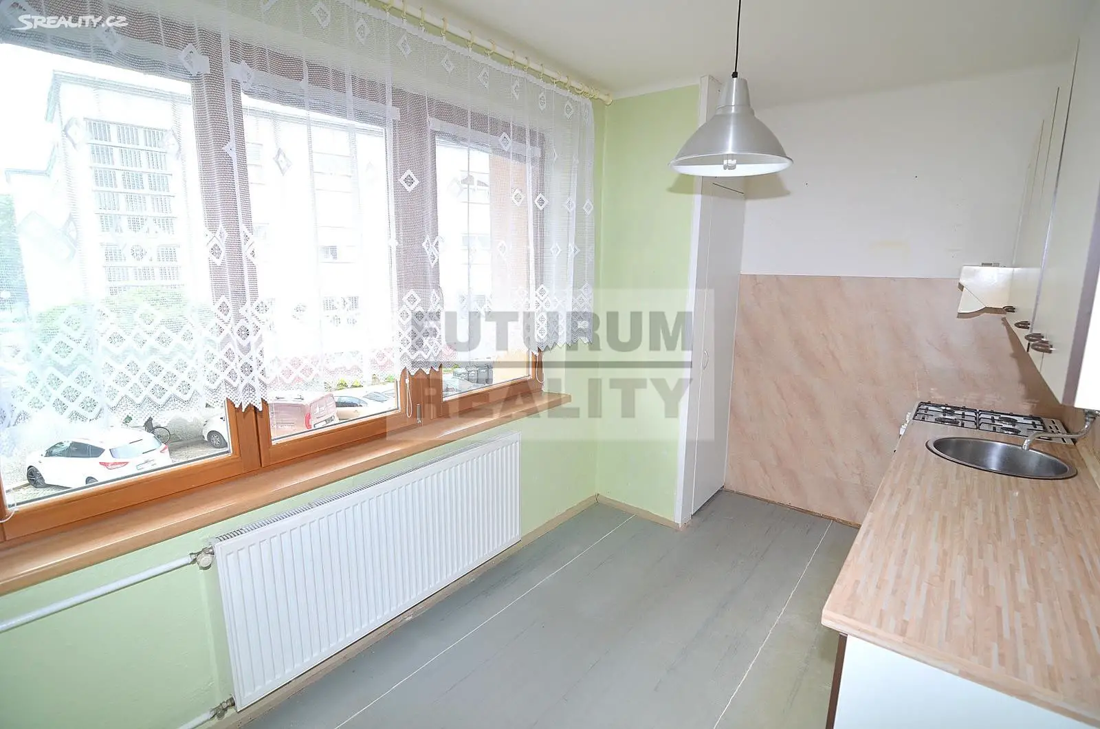 Prodej bytu 3+1 92 m², Na Třísle, Pardubice - Pardubice-Staré Město