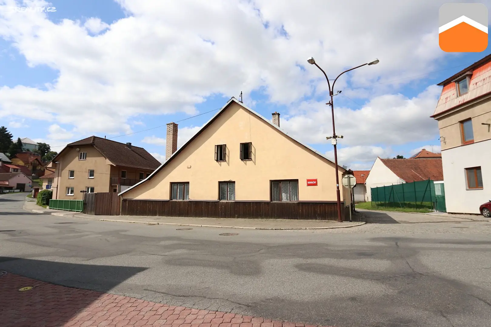 Prodej  rodinného domu 470 m², pozemek 529 m², Bystřice nad Pernštejnem, okres Žďár nad Sázavou