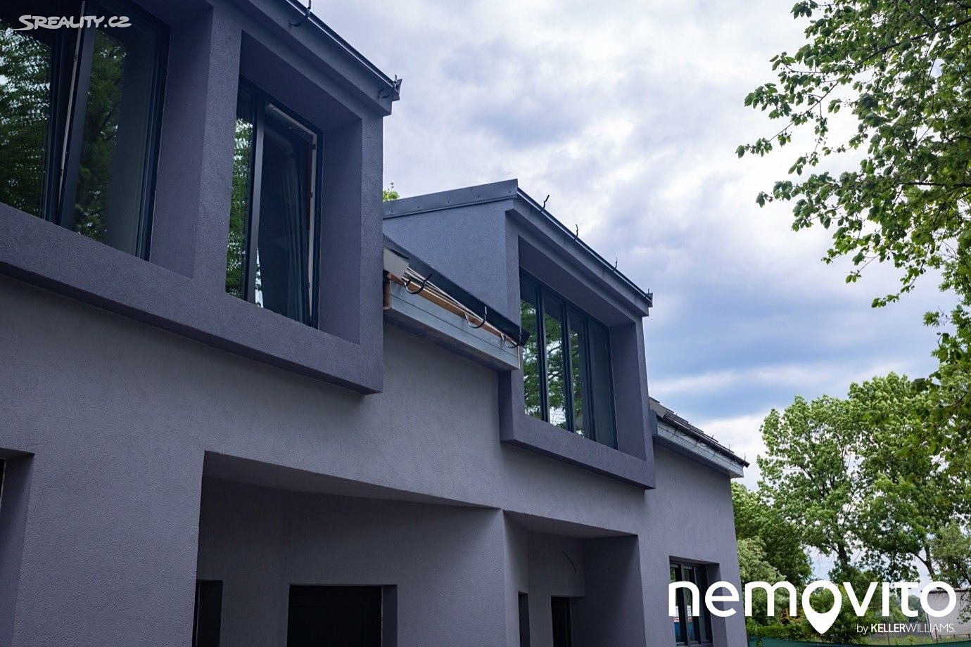 Prodej  vícegeneračního domu 369 m², pozemek 1 358 m², Vykáň, okres Nymburk