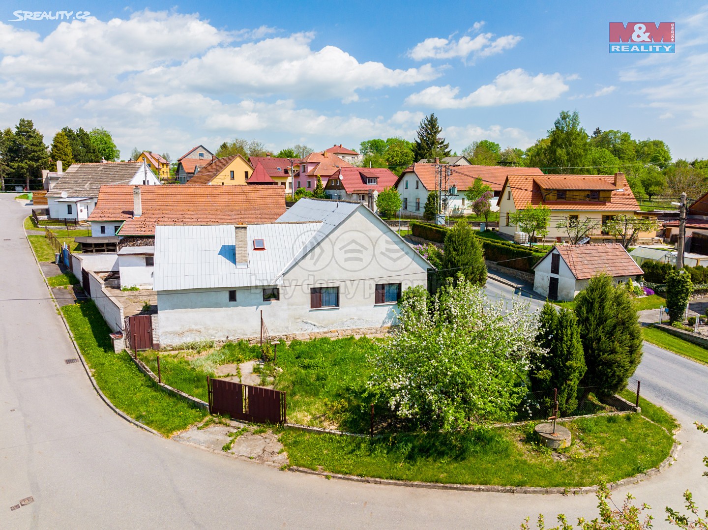 Prodej  zemědělské usedlosti 237 m², pozemek 561 m², Rožná - Zlatkov, okres Žďár nad Sázavou