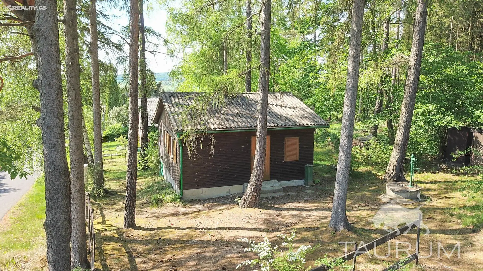 Prodej  chaty 45 m², pozemek 48 m², Kařez, okres Rokycany