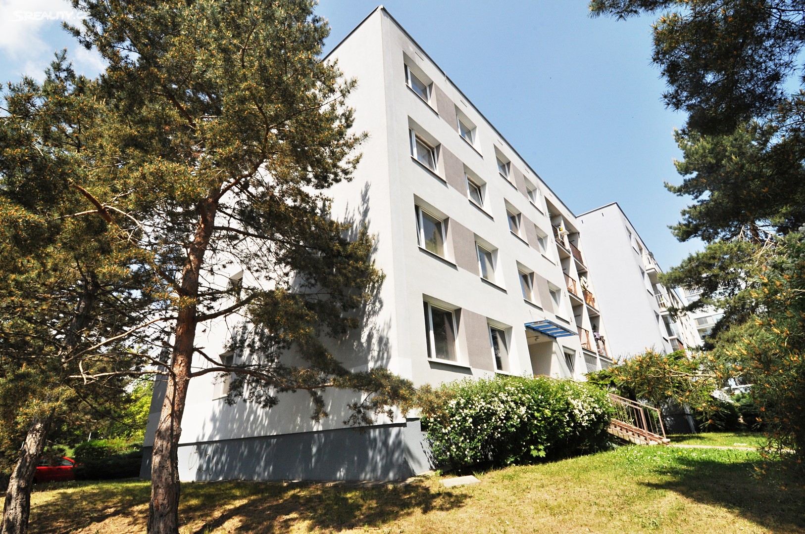 Prodej bytu 4+1 77 m², Novomeského, Praha 4 - Háje