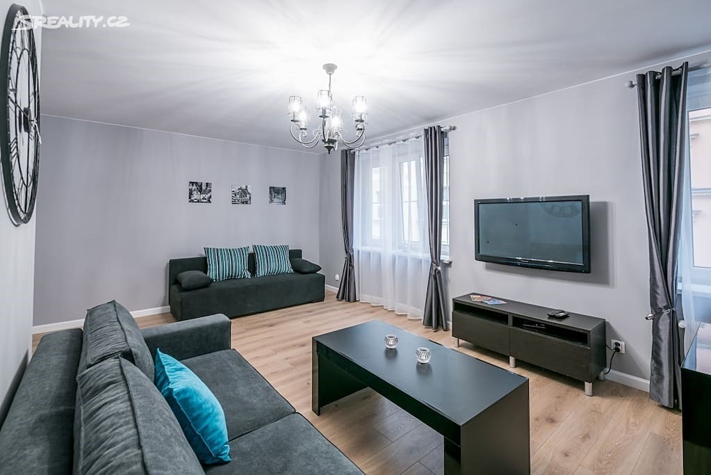 Pronájem bytu 3+kk 92 m², Sladkovského, Pardubice - Zelené Předměstí