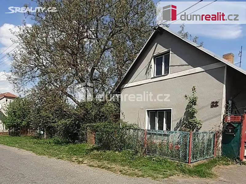 Prodej  rodinného domu 120 m², pozemek 2 945 m², Bečváry, okres Kolín