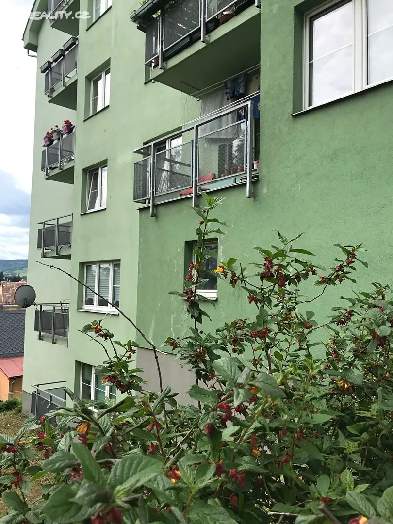 Pronájem bytu 2+kk 58 m², Nádvorní, Liberec - Liberec VI-Rochlice