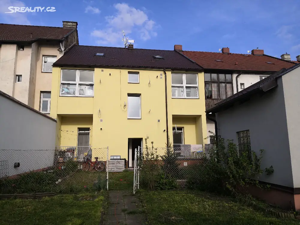 Pronájem bytu 2+kk 54 m² (Podkrovní), Jana Palacha, Pardubice - Zelené Předměstí