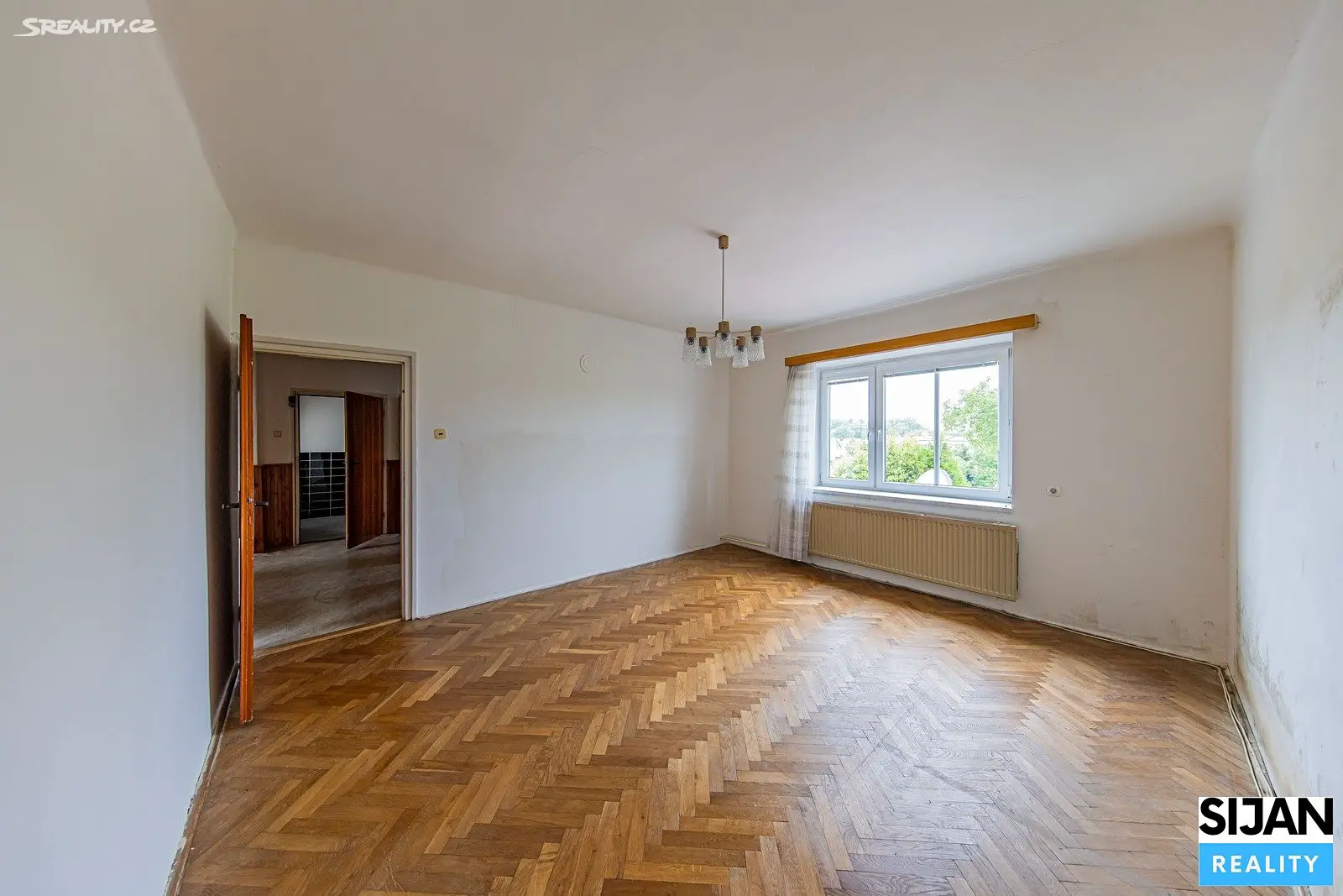 Prodej  rodinného domu 290 m², pozemek 776 m², Hrachoviska, Olomouc - Chomoutov