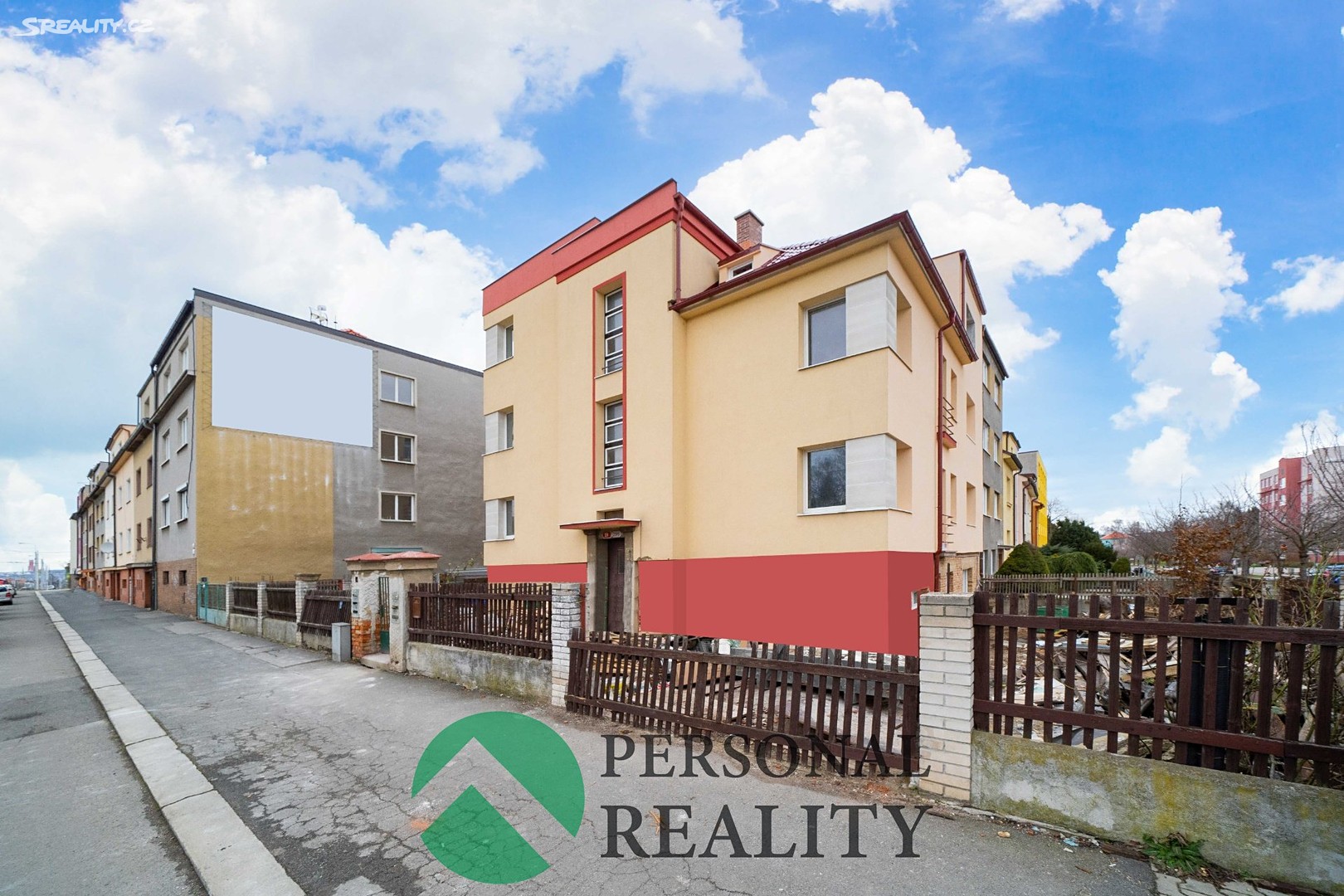 Prodej bytu 1+kk 42 m² (Podkrovní), Nepomucká, Plzeň - Koterov
