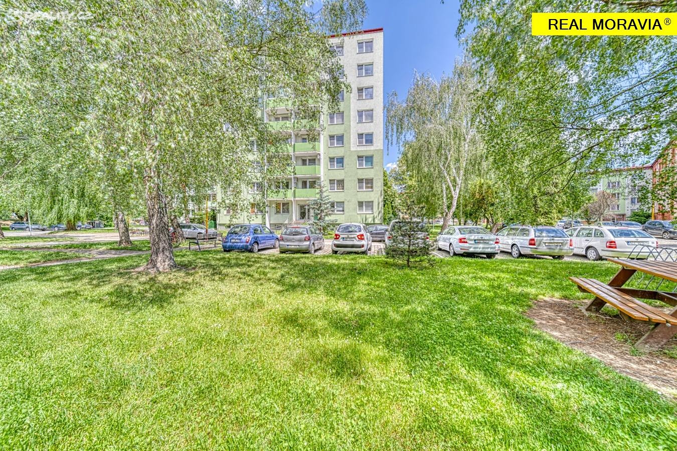 Prodej bytu 1+kk 30 m², Štěpnická, Uherské Hradiště