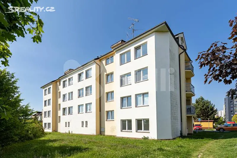 Prodej bytu 2+kk 33 m², Dubinská, Pardubice - Studánka
