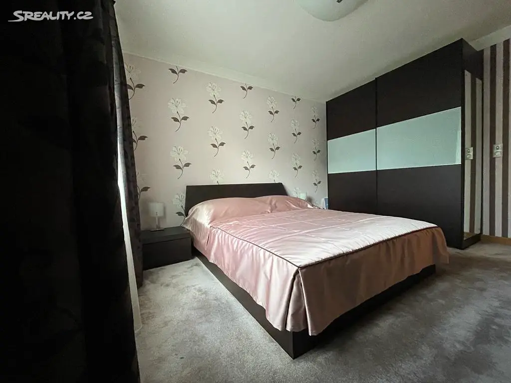 Prodej bytu 3+1 105 m², Mariánskolázeňská, Karlovy Vary