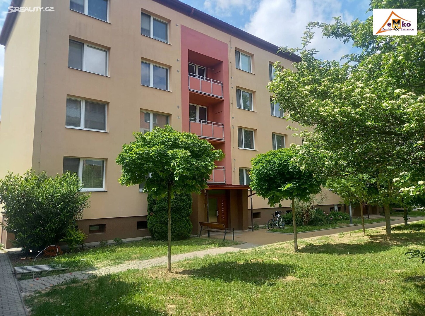 Prodej bytu 3+1 66 m², Sídliště U Vodojemu, Kyjov