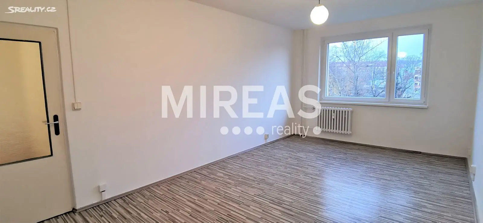 Prodej bytu 3+1 65 m², Průběžná, Milovice - Mladá