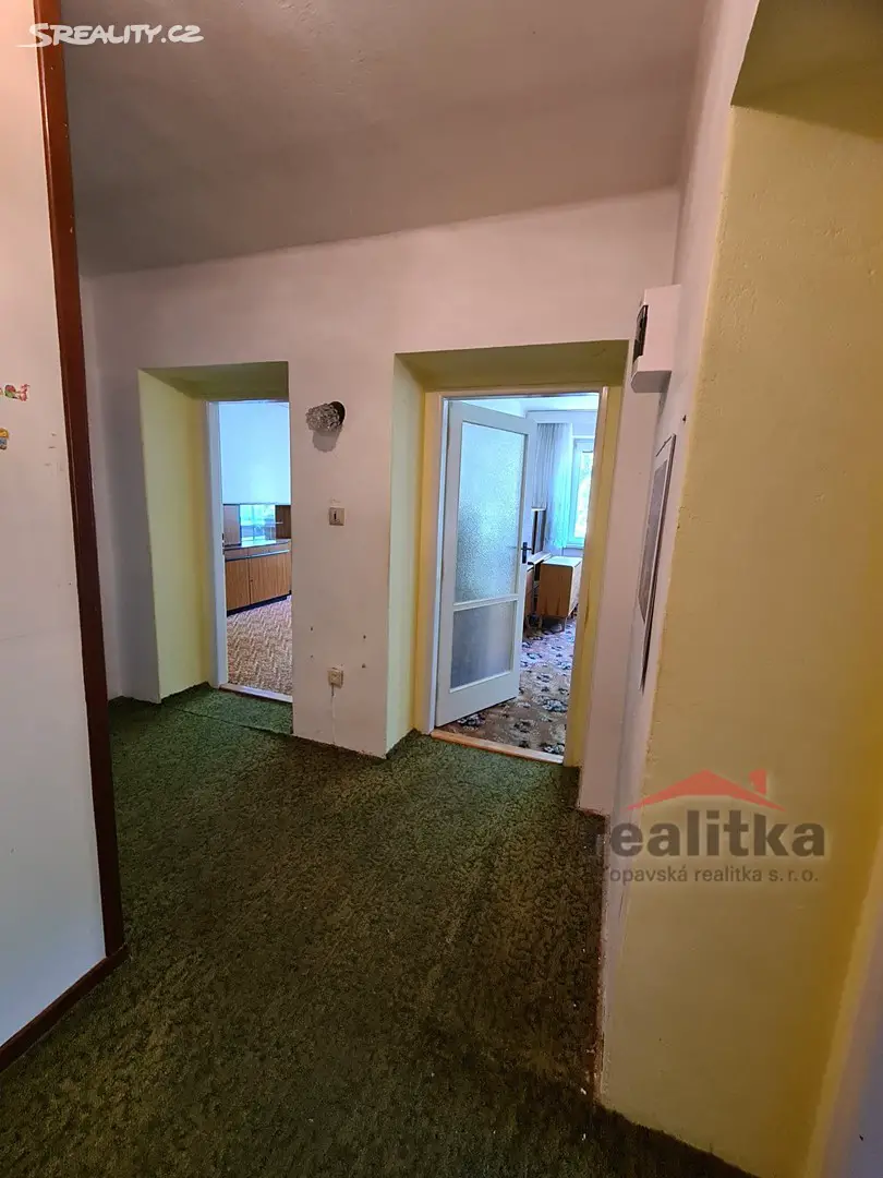 Prodej bytu 3+1 66 m², náměstí Svaté Hedviky, Opava - Předměstí