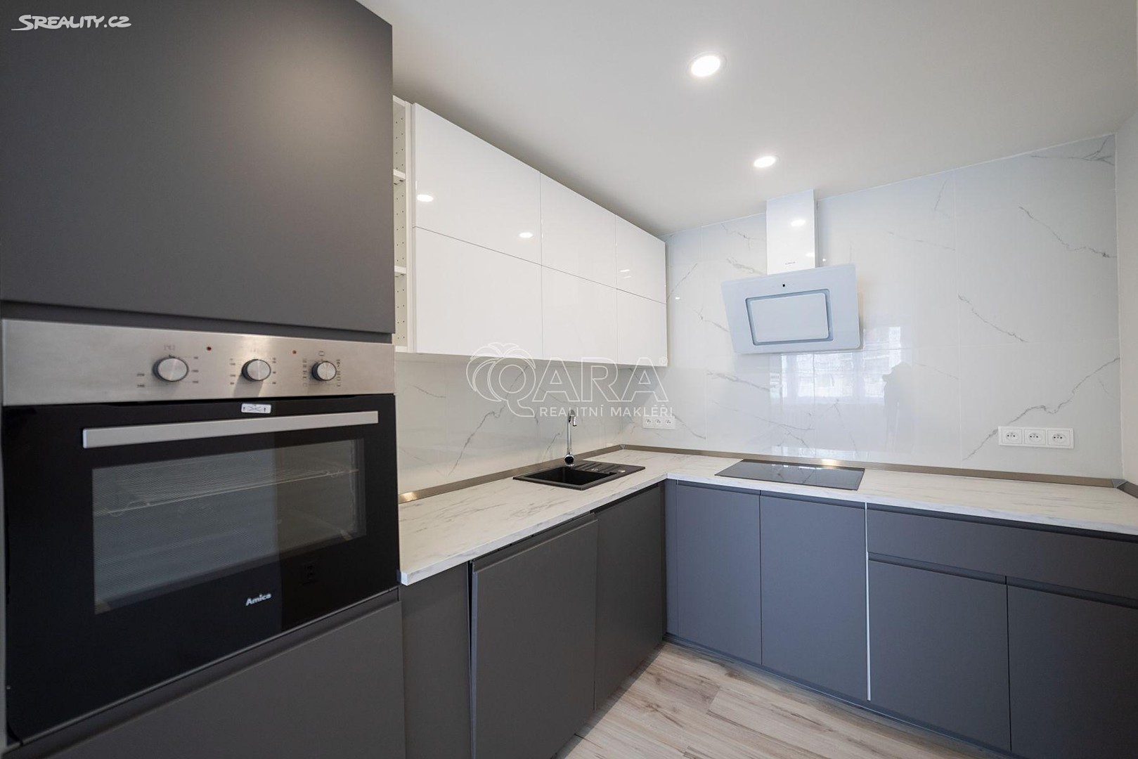 Prodej bytu 3+1 68 m², Lečkova, Praha 4 - Chodov