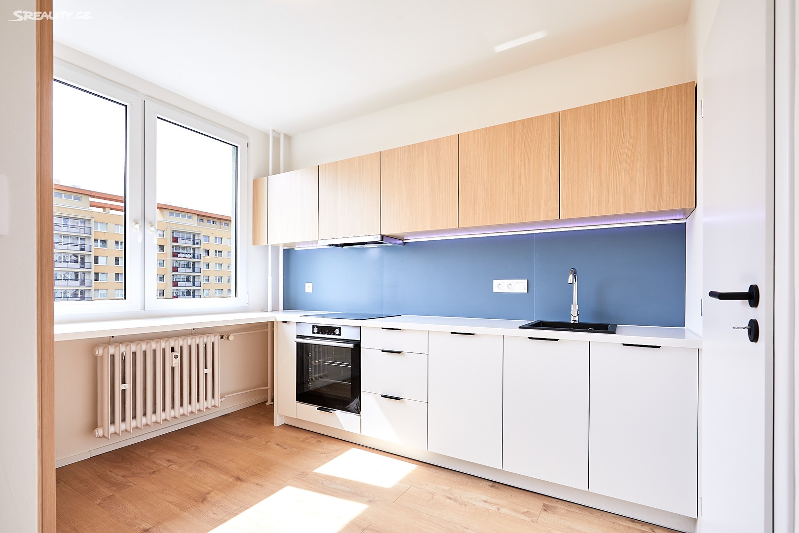 Prodej bytu 3+kk 69 m², Frýdlantská, Praha - Kobylisy