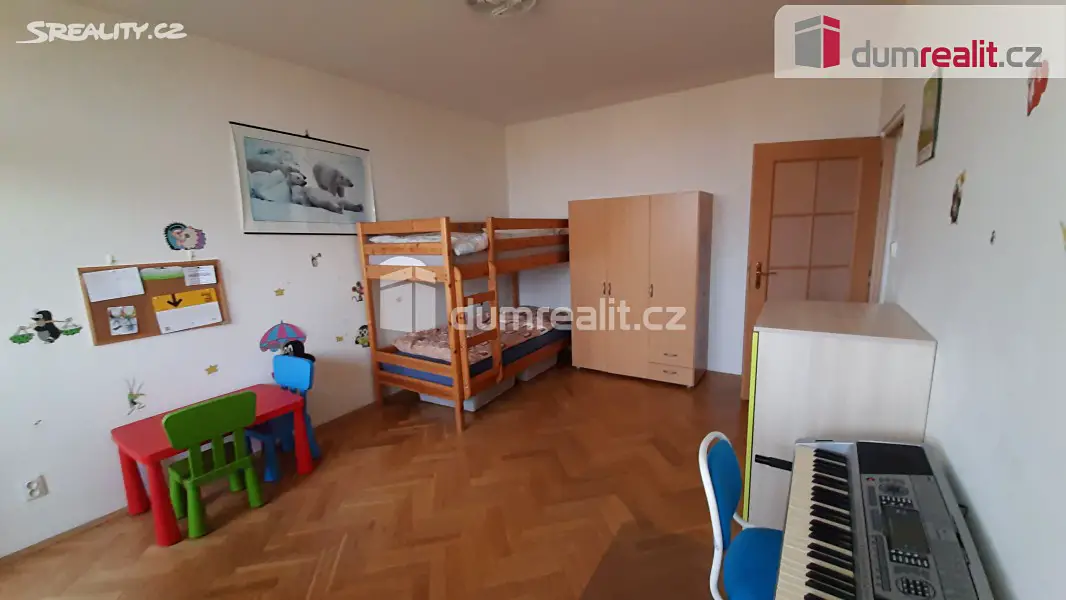 Prodej bytu 4+1 82 m², Čapkova, Chodov