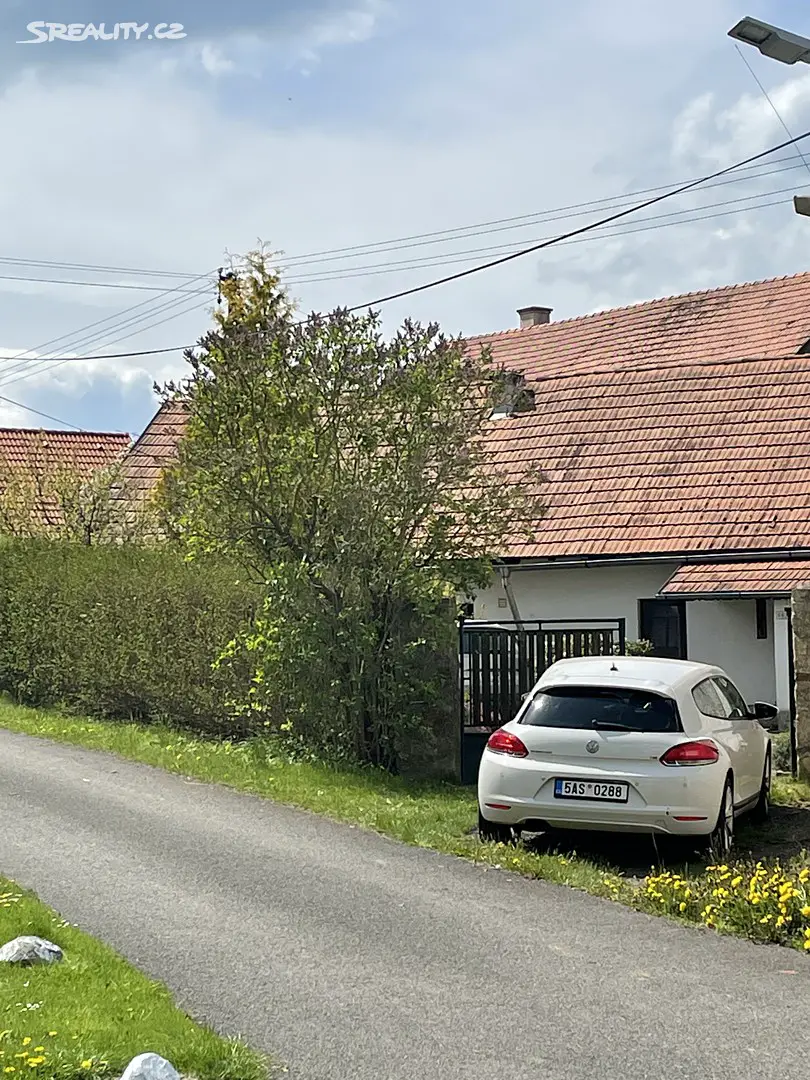Prodej  chalupy 100 m², pozemek 561 m², Tochovice - Hořejany, okres Příbram