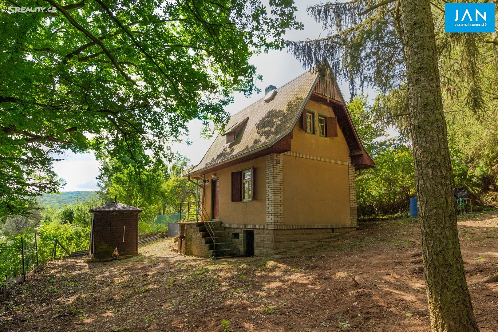 Prodej  chaty 45 m², pozemek 2 018 m², Bojanovice, okres Praha-západ