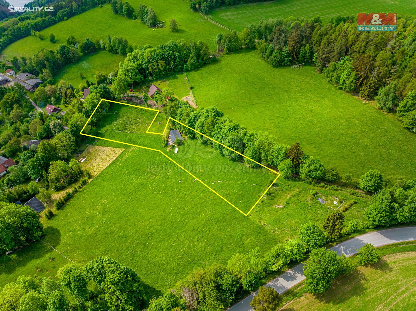 Prodej  chaty 40 m², pozemek 6 000 m², Dalečín - Hluboké, okres Žďár nad Sázavou