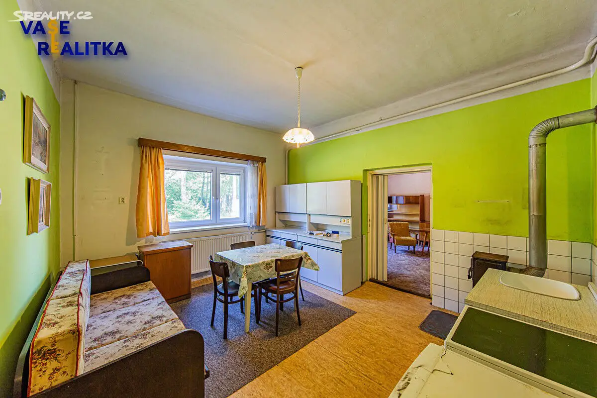 Prodej  rodinného domu 200 m², pozemek 2 311 m², Bělotín, okres Přerov