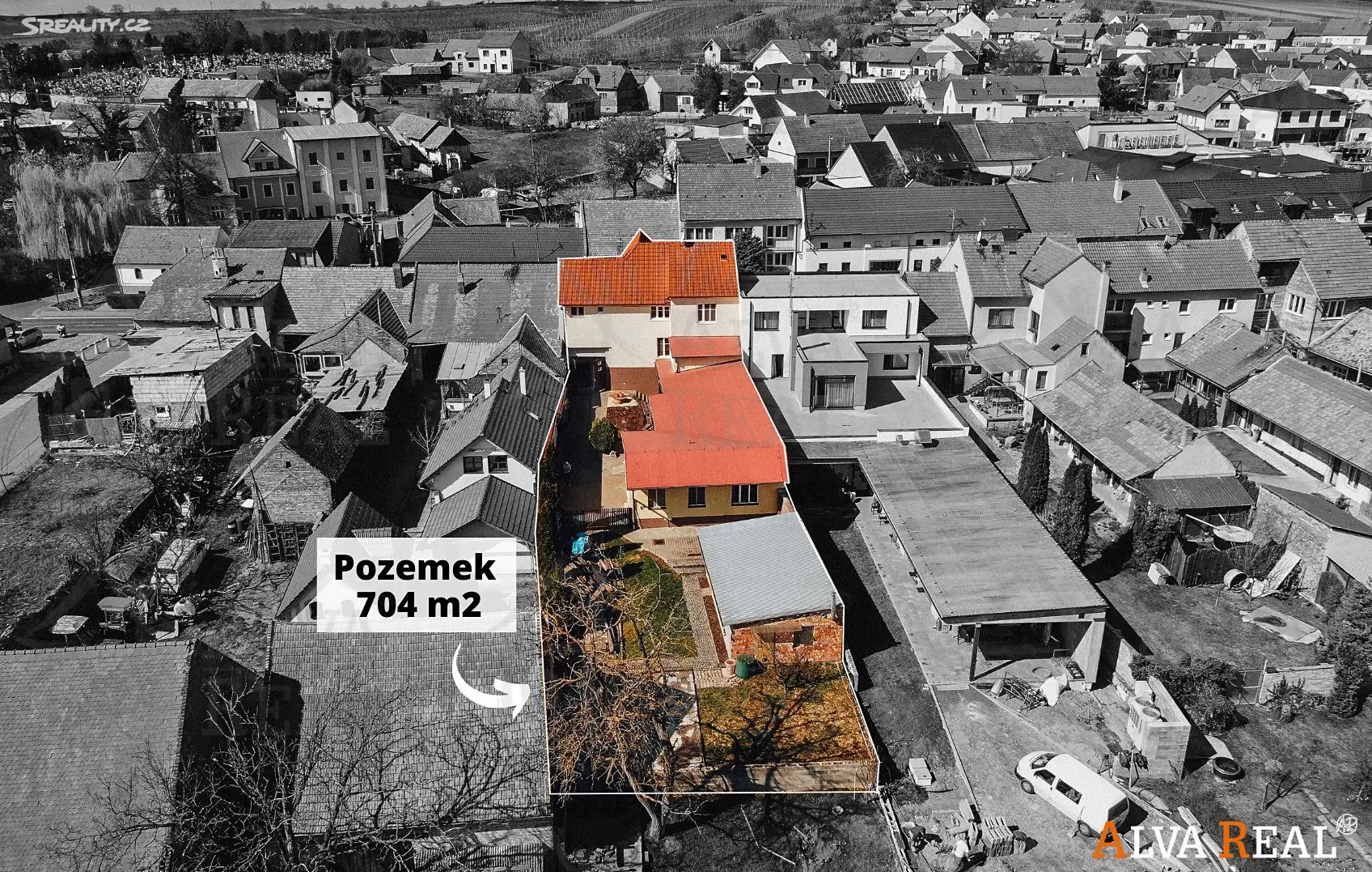 Prodej  rodinného domu 398 m², pozemek 704 m², Čejkovice, okres Hodonín
