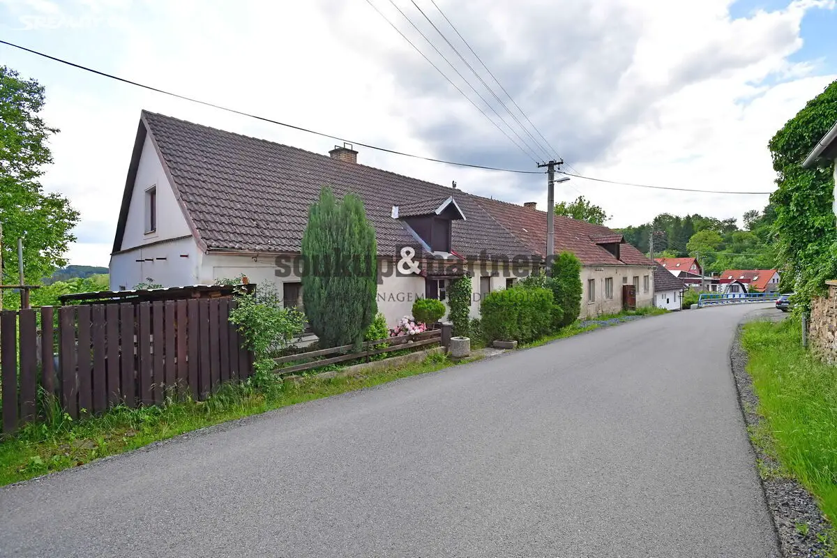 Prodej  rodinného domu 129 m², pozemek 530 m², Divišov - Zdebuzeves, okres Benešov