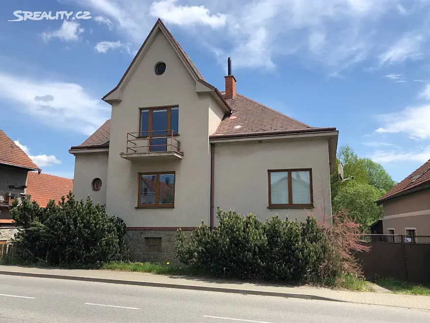 Prodej  rodinného domu 190 m², pozemek 1 427 m², Dolní Cerekev, okres Jihlava