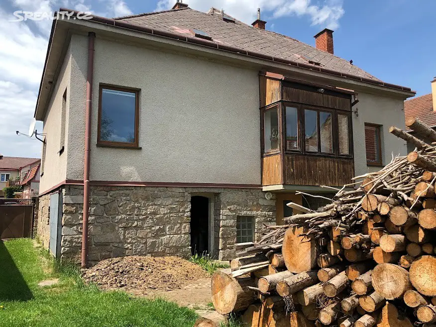 Prodej  rodinného domu 190 m², pozemek 1 427 m², Dolní Cerekev, okres Jihlava