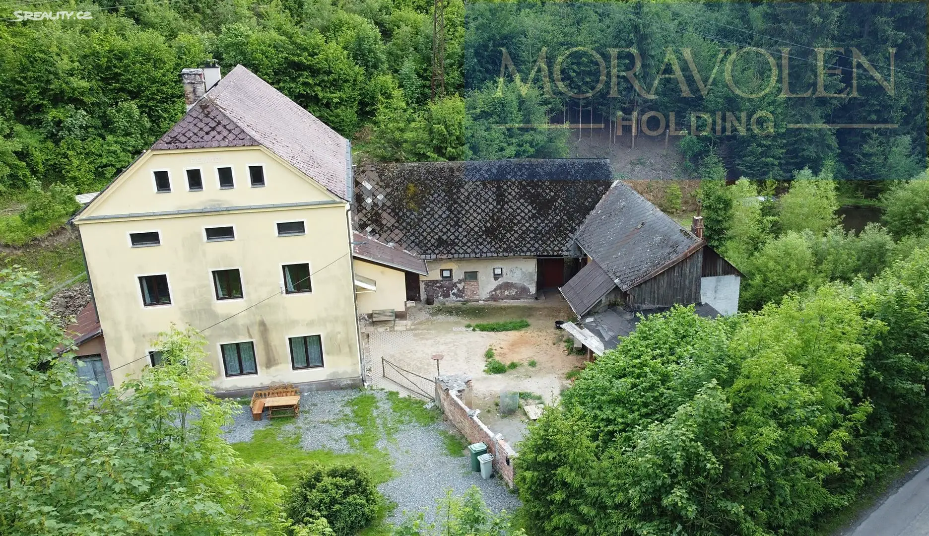 Prodej  rodinného domu 216 m², pozemek 8 907 m², Hynčina, okres Šumperk