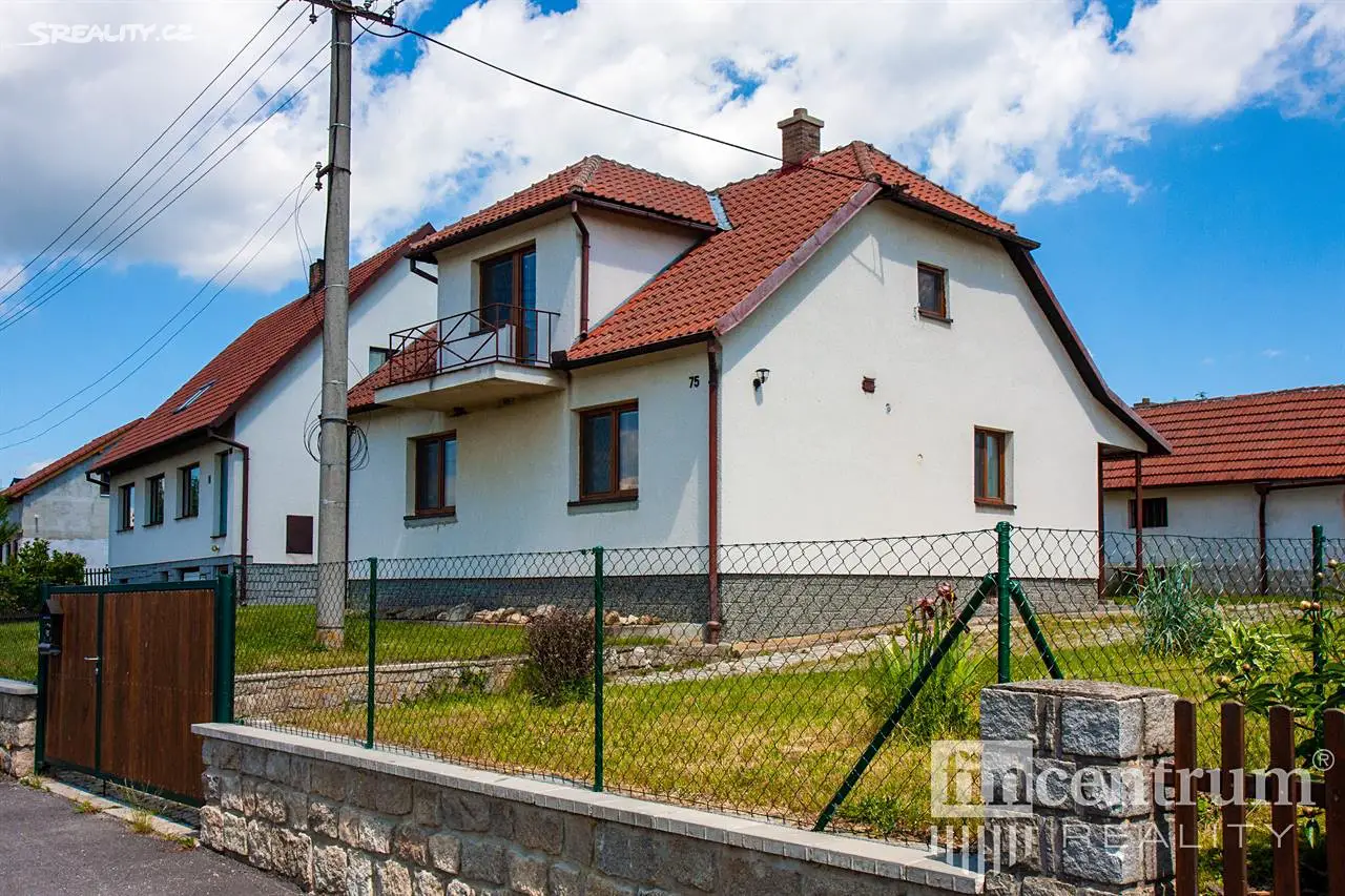 Prodej  rodinného domu 260 m², pozemek 834 m², Jezdovice, okres Jihlava