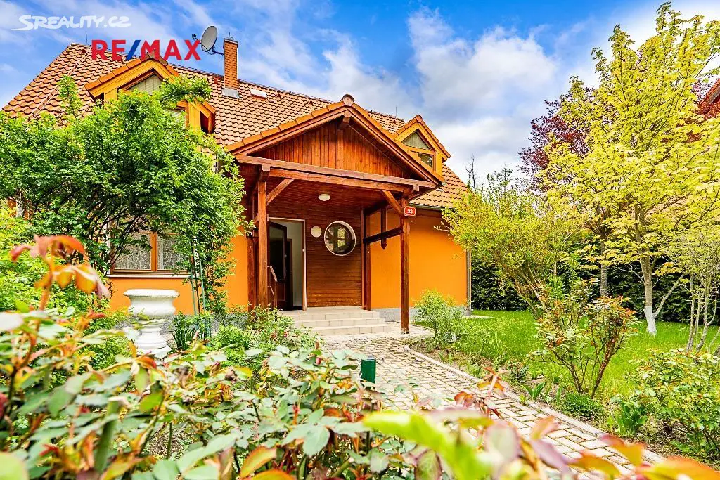 Prodej  rodinného domu 137 m², pozemek 630 m², Slovenská, Karlovy Vary