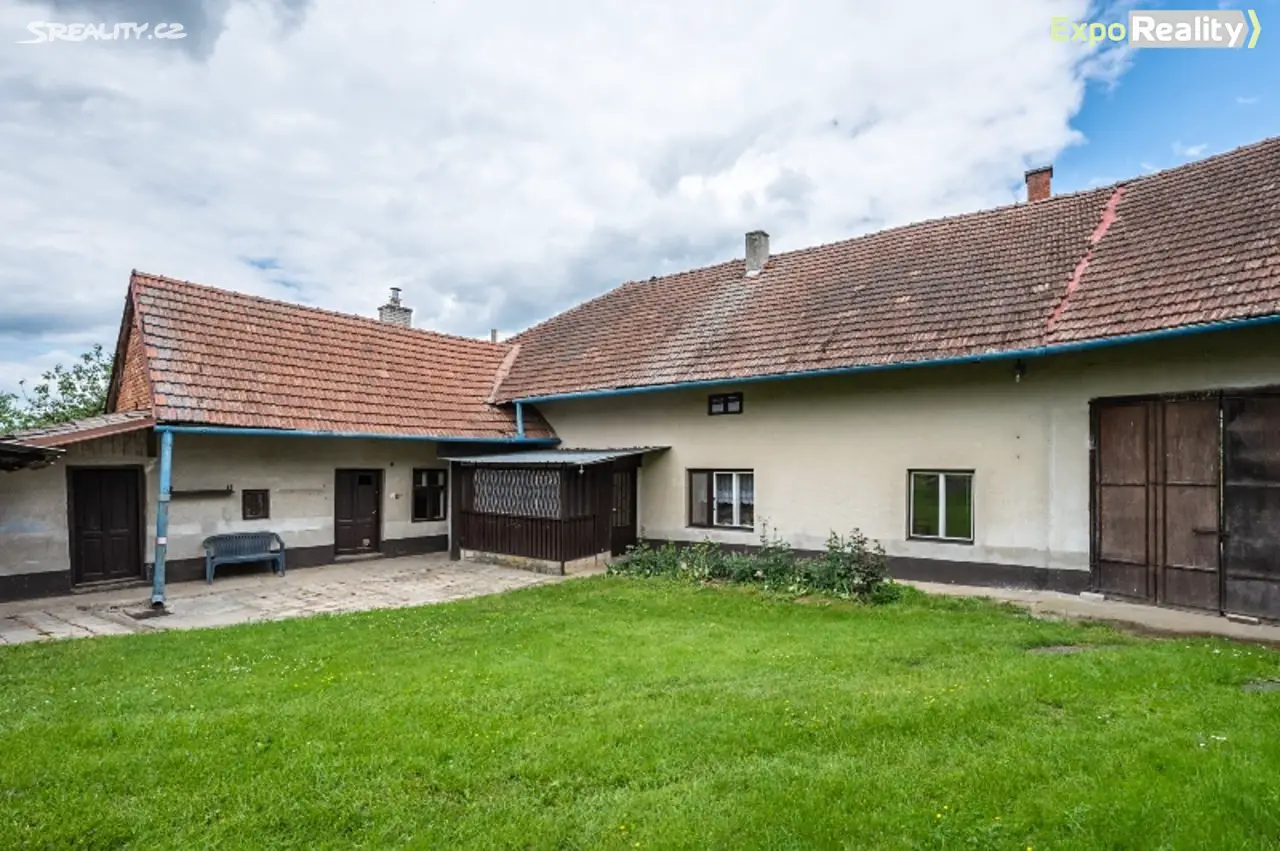 Prodej  rodinného domu 153 m², pozemek 1 412 m², Lechotice, okres Kroměříž