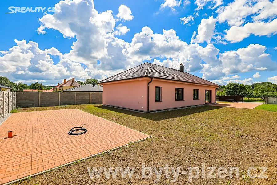 Prodej  rodinného domu 150 m², pozemek 754 m², Lužany, okres Plzeň-jih