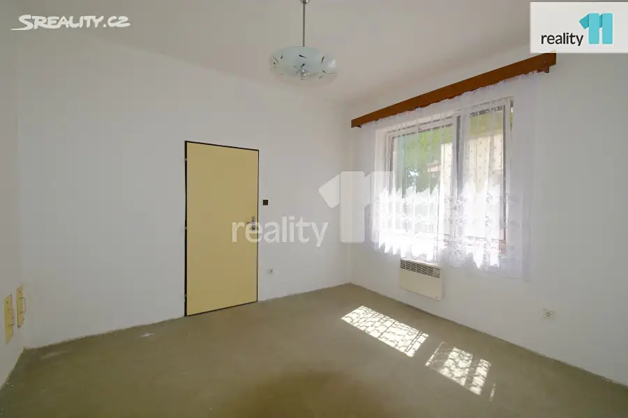 Prodej  rodinného domu 462 m², pozemek 1 910 m², Fügnerova, Pardubice - Rosice